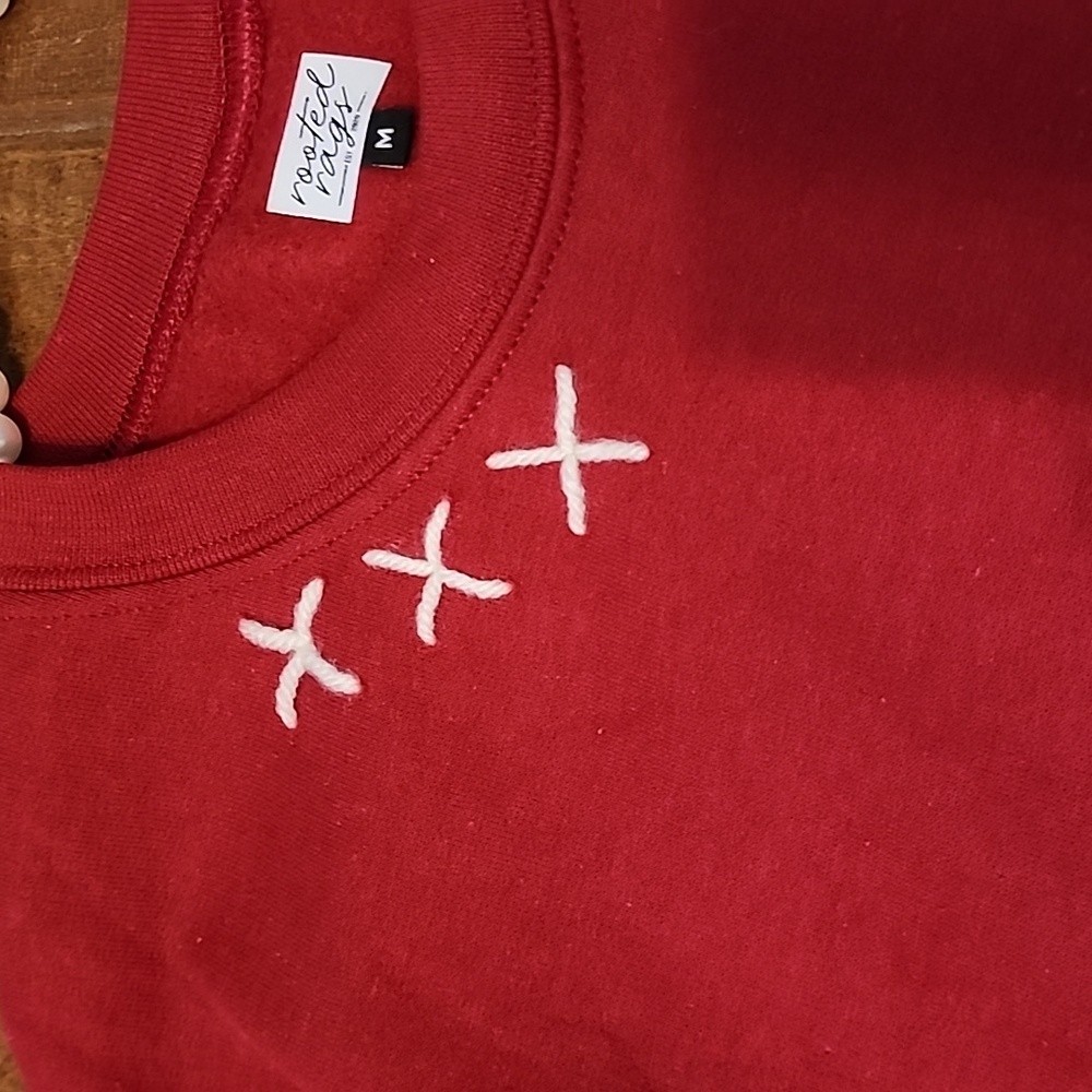 Rooted Rags White Hand Embroidered Red Longsleeve Sweatshirt Womens - Picture 6 of 8